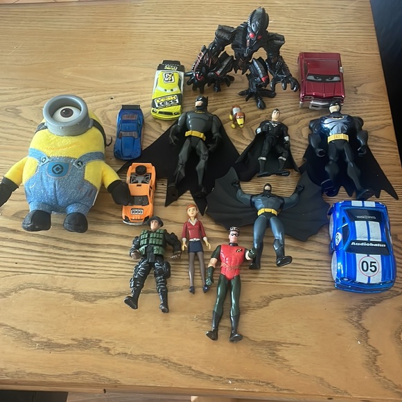 Bundle of figurines - Picture 2 of 2